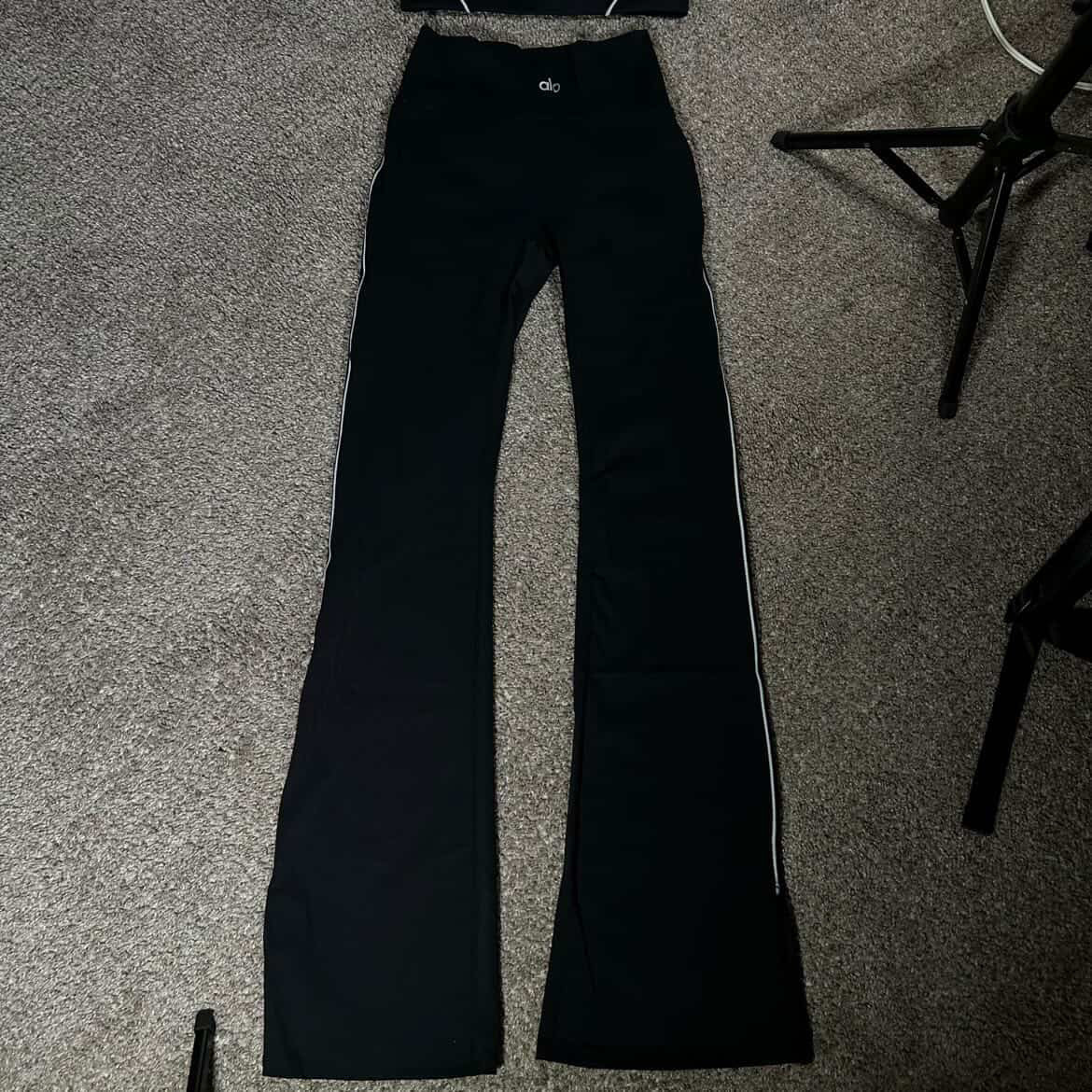 Alo pants for girls